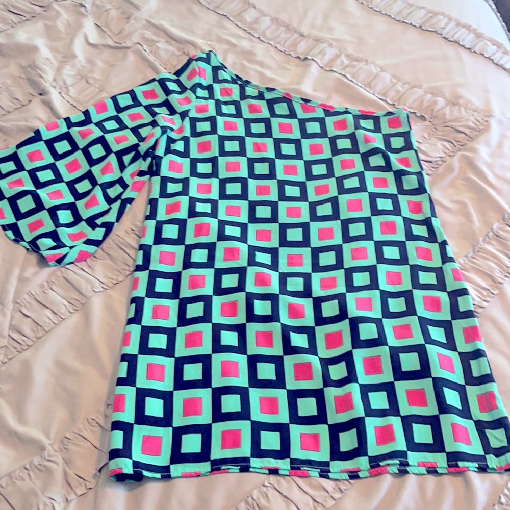 Short dress